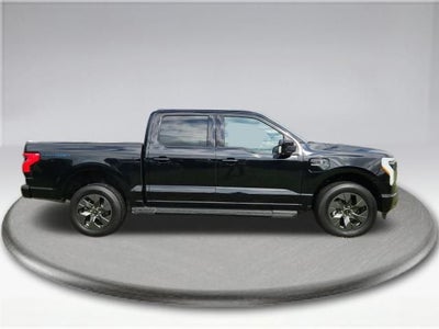 2023 Ford F-150 Lightning Lariat