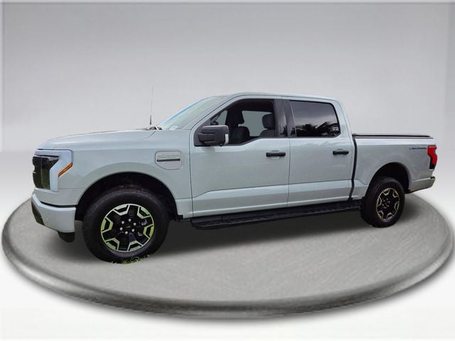 2023 Ford F-150 Lightning XLT