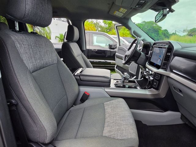2023 Ford F-150 Lightning XLT