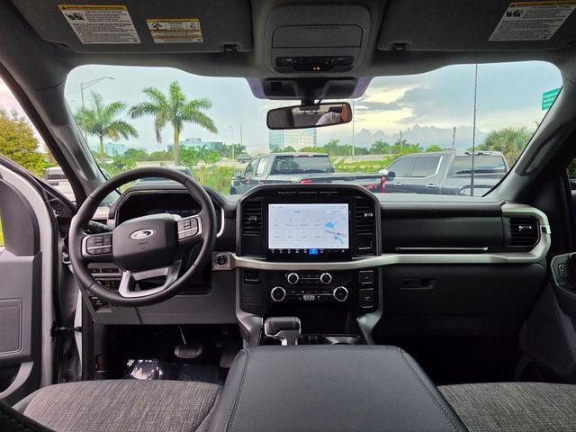 2023 Ford F-150 Lightning XLT
