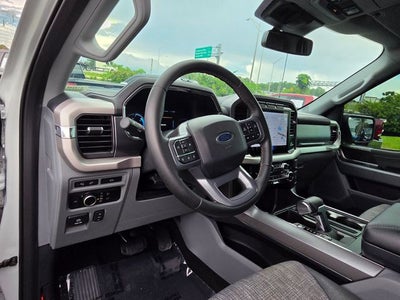 2023 Ford F-150 Lightning XLT