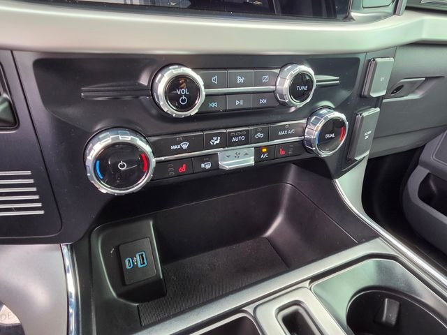 2023 Ford F-150 Lightning XLT