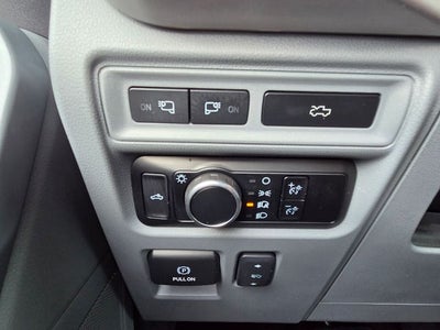 2023 Ford F-150 Lightning XLT