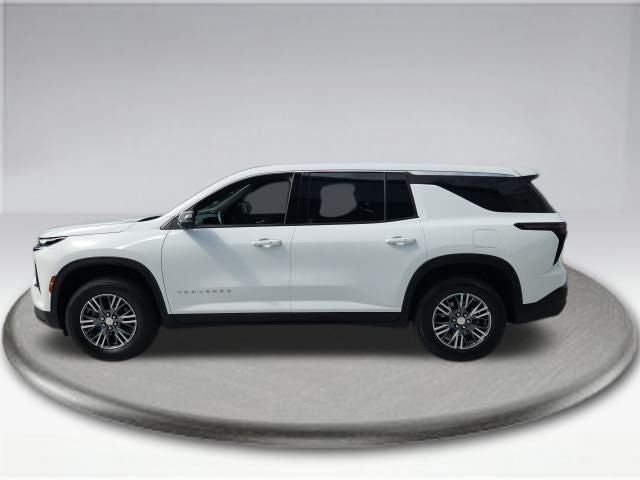 2024 Chevrolet Traverse LS