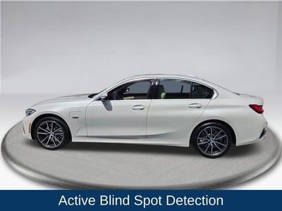 2022 BMW 3 Series 330e iPerformance