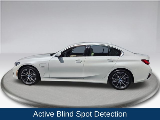 2022 BMW 3 Series 330e iPerformance