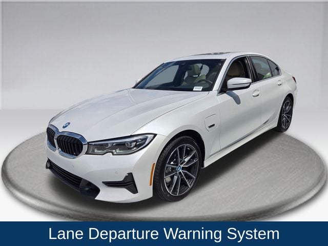 2022 BMW 3 Series 330e iPerformance