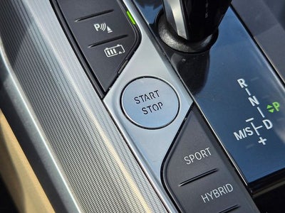2022 BMW 3 Series 330e iPerformance