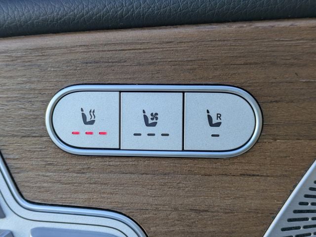 2023 Mercedes-Benz GLS 450 GLS 450 4MATIC®