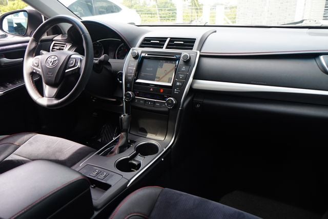 2016 Toyota Camry XSE V6