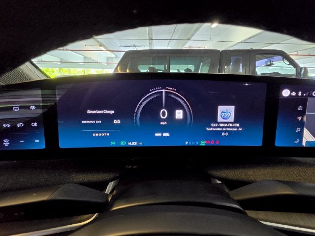 2025 Lucid Air Touring