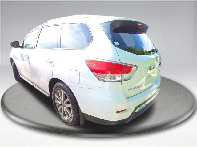 2016 Nissan Pathfinder S