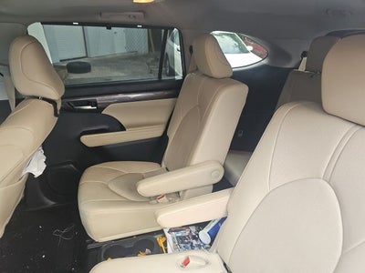 2025 Toyota Highlander Limited