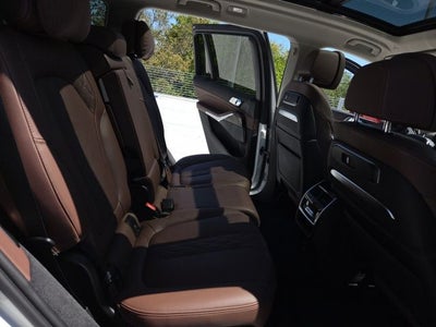 2023 BMW X7 xDrive40i