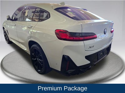 2023 BMW X4 xDrive30i