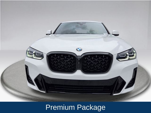 2023 BMW X4 xDrive30i