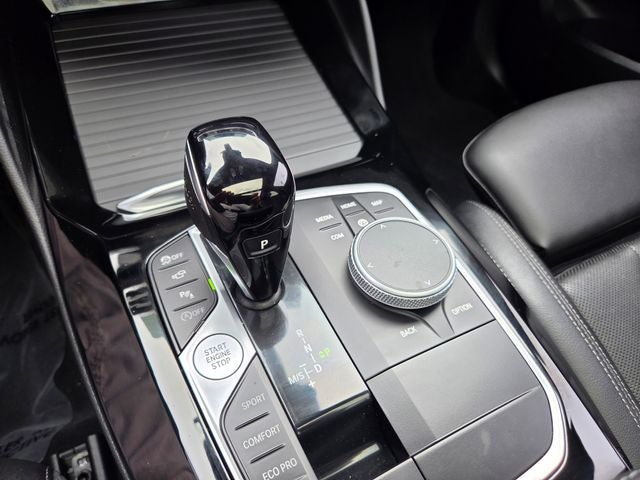 2023 BMW X4 xDrive30i