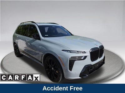 2023 BMW X7 M60i