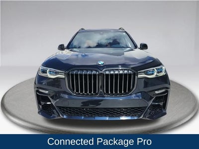 2022 BMW X7 M50i