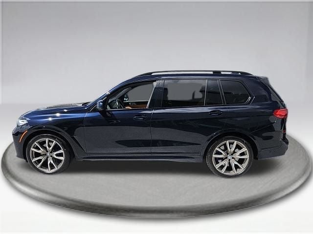 2022 BMW X7 M50i