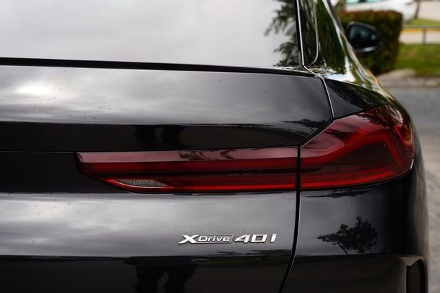 2022 BMW X6 xDrive40i