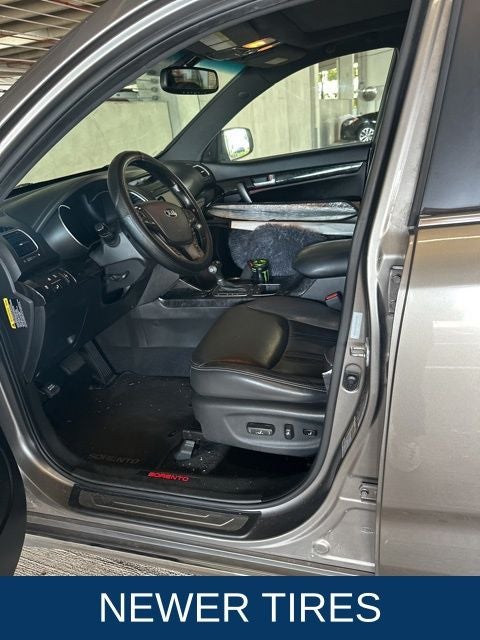 2014 Kia Sorento Limited V6