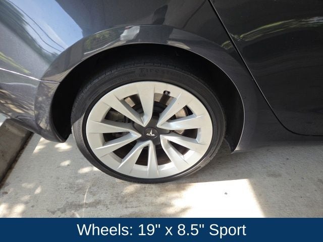 2023 Tesla Model 3 Base
