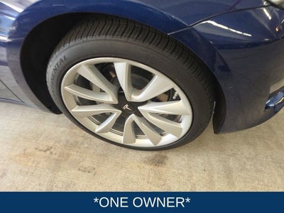 2019 Tesla Model 3 Mid Range
