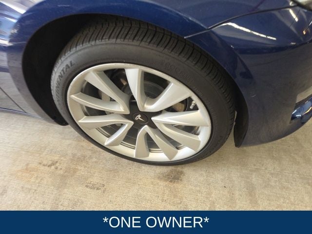 2019 Tesla Model 3 Mid Range