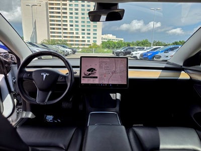 2022 Tesla Model 3 Base
