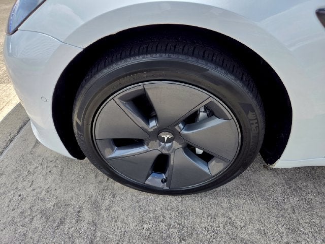 2022 Tesla Model 3 Base