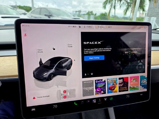 2023 Tesla Model 3 Base