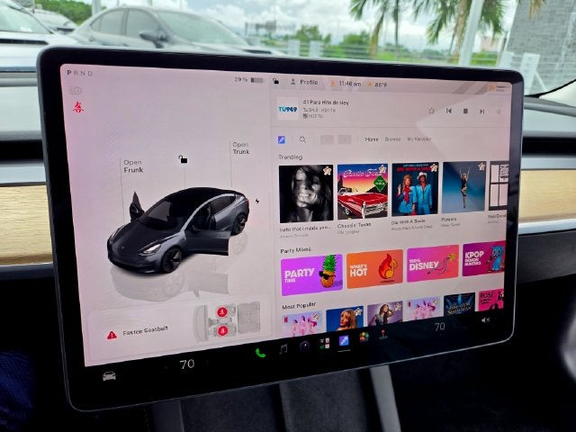 2023 Tesla Model 3 Base