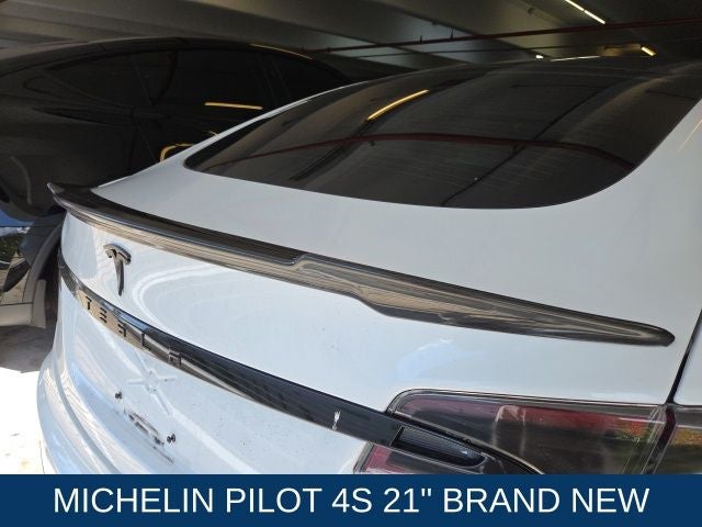 2022 Tesla Model S Base