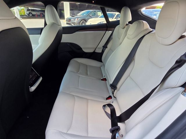 2022 Tesla Model S Base