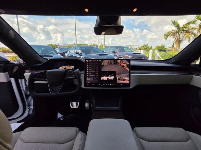 2022 Tesla Model S Base