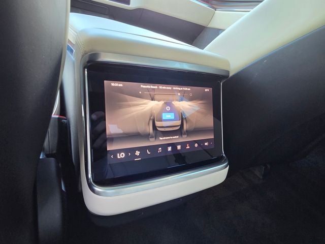 2022 Tesla Model S Base