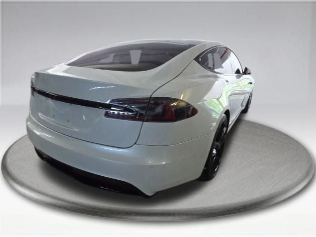 2022 Tesla Model S Base