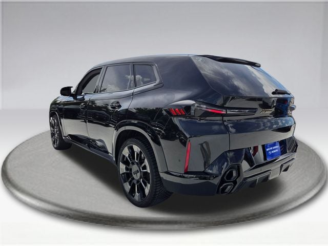 2023 BMW XM Base