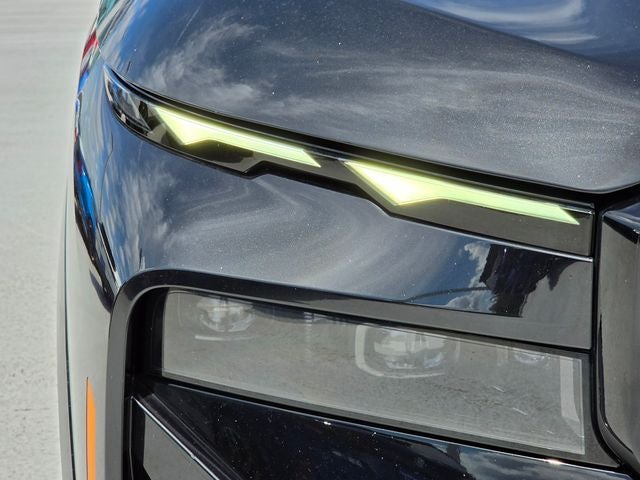 2023 BMW XM Base