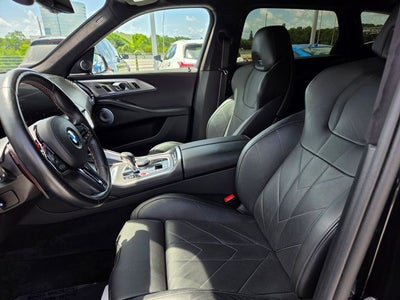2023 BMW XM Base