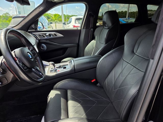 2023 BMW XM Base