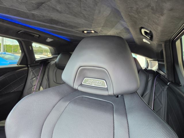 2023 BMW XM Base