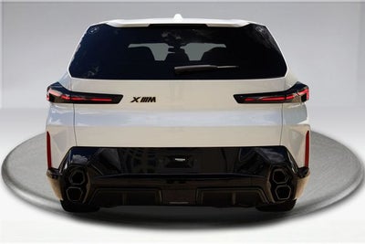 2023 BMW XM Base