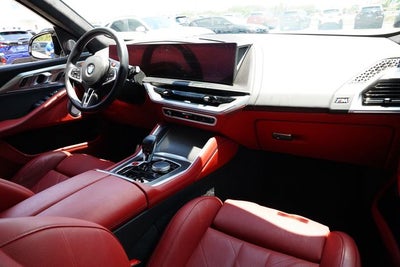 2023 BMW XM Base