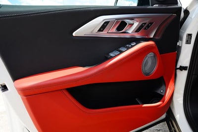 2023 BMW XM Base