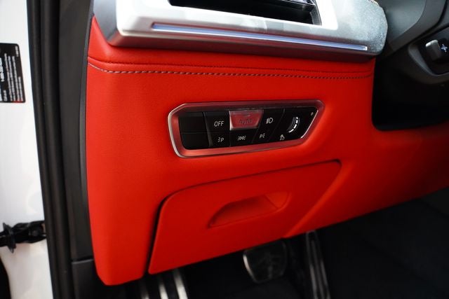 2023 BMW XM Base
