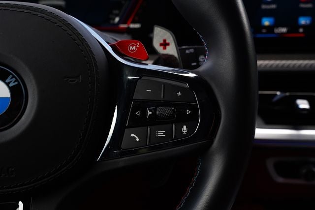 2023 BMW XM Base