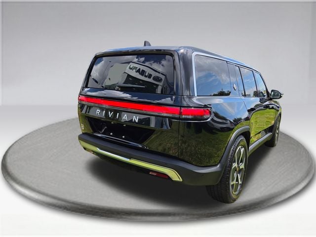 2023 Rivian R1S Adventure