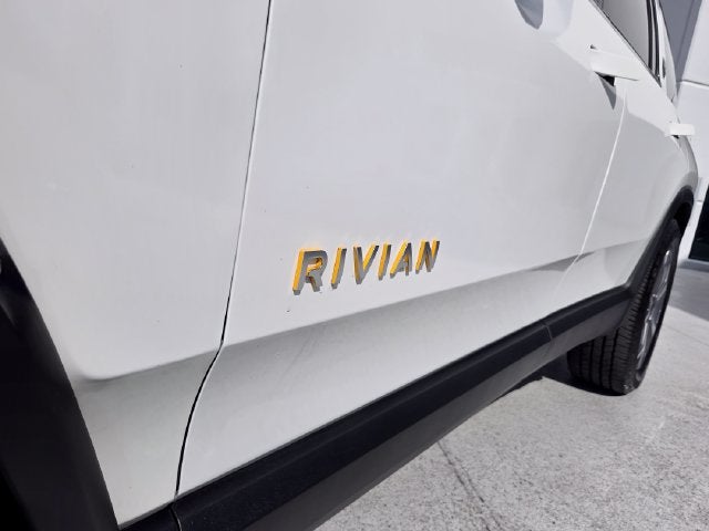 2024 Rivian R1S Adventure Quad Motor Large Pack